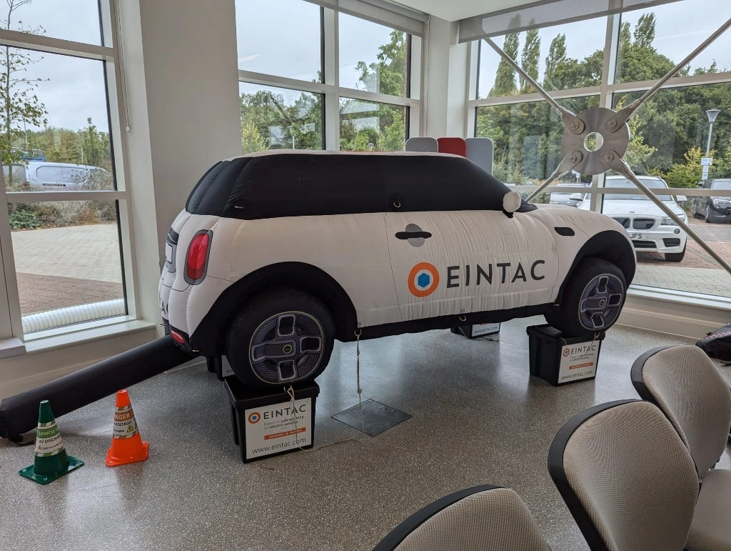 Picture of EINTAC branded inflatable car.